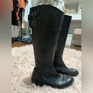 Vince Camuto Black leather riding boot